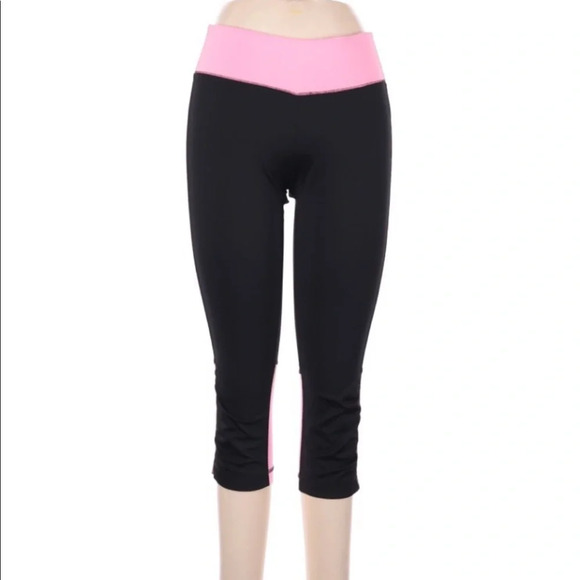 Tek Gear Small pink & Black Gym/yoga capri Legging - Picture 1 of 7
